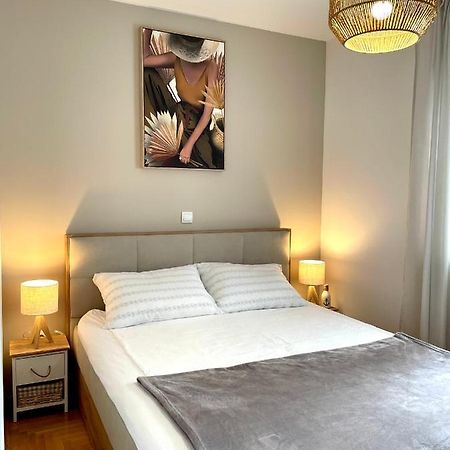 Apartment Dalmatino Baška Voda Extérieur photo