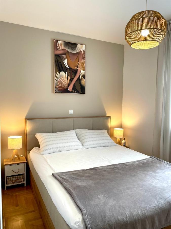 Apartment Dalmatino Baška Voda Extérieur photo