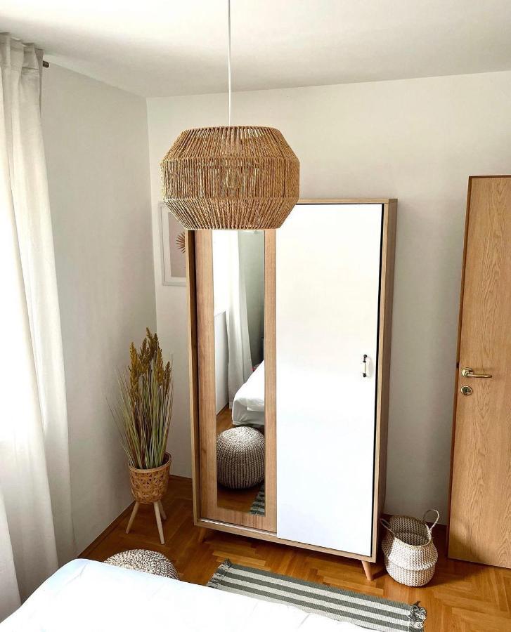Apartment Dalmatino Baška Voda Extérieur photo