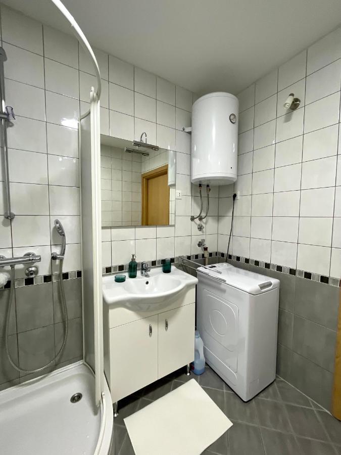 Apartment Dalmatino Baška Voda Extérieur photo