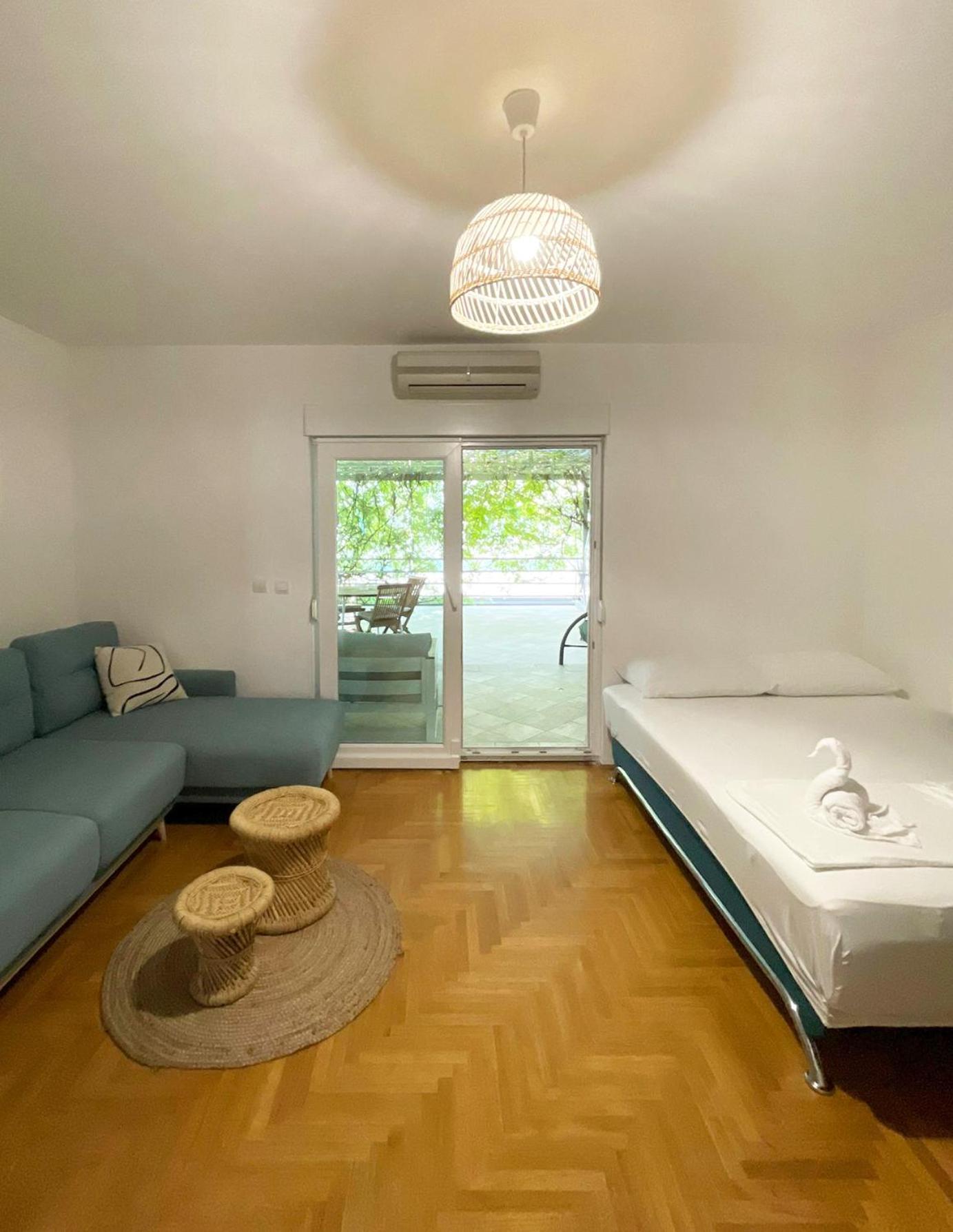Apartment Dalmatino Baška Voda Extérieur photo